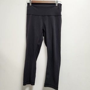 Lululemon Womens Wunder Under Cropped Leggings Size 6 Black Mid Rise Pull On